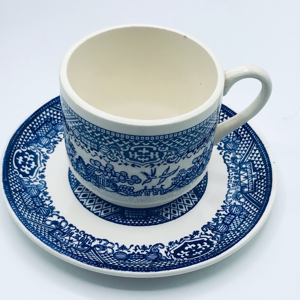 Vintage lot of 2 Blue Willow tea cup and saucer set. Marked U.S.A.
